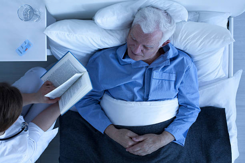 Cuidador Particular para Idoso com Hipertensão Perdizes - Cuidador Particular para Idoso com Parkinson